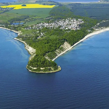 Linde, * Goehren (Ruegen)